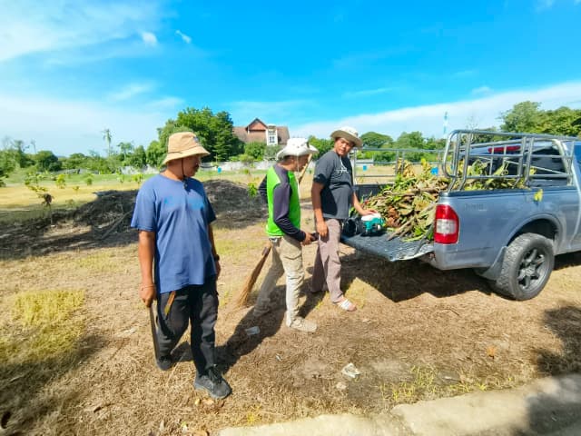 โครงการรณรงค์ส่งเสริมเพื่อรักษาสภาพแวดล้อมภายในตำบลและปรับปรุงภูมิทัศน์ บริเวณ ซอย 8 บางรักน้อย ภาพที่ 1