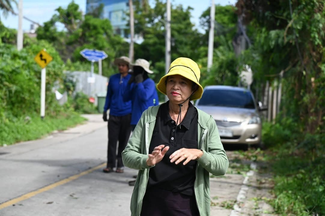 เทศบาลเมืองบางรักน้อย ลงพื้นที่ปรับปรุงภูมิทัศน์ในเขตเทศบาล ภาพที่ 7