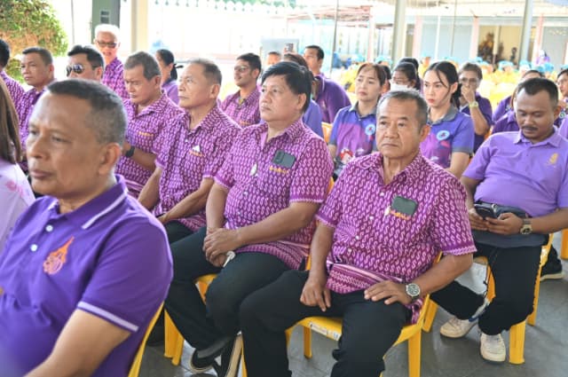 โครงการนนทบุรีน่าอยู่ เฉลิมพระเกียรติ สมเด็จพระนางเจ้าฯ พระบรมราชินี เนื่องในโอกาสวันเฉลิมพระชนมพรรษา 3 มิถุนายน 2568 Big Cleaning Day ณ วัดบางศรีเมือง จังหวัดนนทบุรี ภาพที่ 19