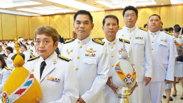 เข้าร่วมพิธีเจริญพระพุทธมนต์และทำบุญตักบาตรถวายพระราชกุศล เนื่องในโอกาสพระชนมพรรษาสมเด็จพระนางเจ้าสิริกิตติ์ พระบรมราชินีนาถ พระบรมราชชนนีพันปีหลวง วันแม่แห่งชาติ 12 สิงหาคม 2568 ภาพที่ 15