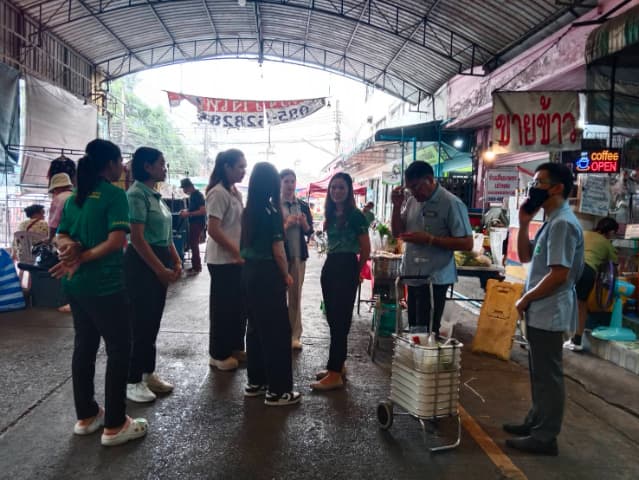 ตรวจตลาดร่วมกับสาธารณสุขอำเภอสาธารณสุขจังหวัด ภาพที่ 7