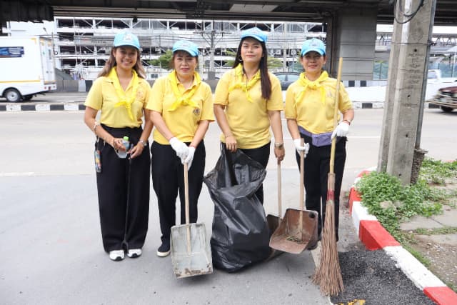 กิจกรรมจิตอาสาบำเพ็ญประโยชน์ เนื่องในวันเฉลิมพระเกียรติพระบาทสมเด็จพระเจ้าอยู่หัว เนื่องในโอกาสวันเฉลิมพระชนมพรรษา 28 กรกฎาคม 2568 ภาพที่ 20