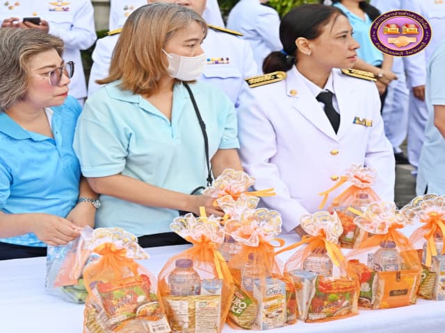 เข้าร่วมพิธีเจริญพระพุทธมนต์และทำบุญตักบาตรถวายพระราชกุศล เนื่องในโอกาสพระชนมพรรษาสมเด็จพระนางเจ้าสิริกิตติ์ พระบรมราชินีนาถ พระบรมราชชนนีพันปีหลวง วันแม่แห่งชาติ 12 สิงหาคม 2568 ภาพที่ 20