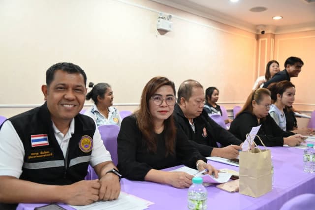 การประชุมประชาคมระดับเมือง เพื่อจัดทำแผนพัฒนาท้องถิ่น (พ.ศ.2571-2575) ภาพที่ 10