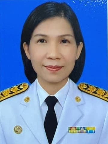 นางชนันรัตน์ สกุลชินสีห์