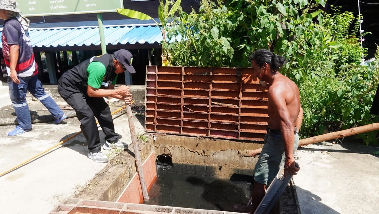 เทศบาลเมืองบางรักน้อยลงพื้นที่ตรวจสอบระบบระบายน้ำ ป้องกันและเตรียมความพร้อมรับสถานการณ์น้ำท่วม ภาพที่ 12