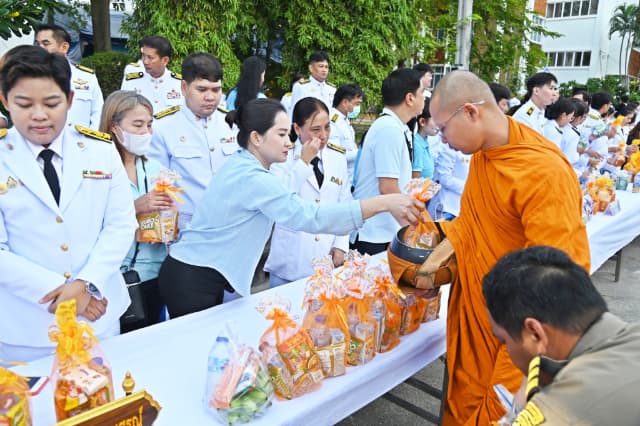 เข้าร่วมพิธีเจริญพระพุทธมนต์และทำบุญตักบาตรถวายพระราชกุศล เนื่องในโอกาสพระชนมพรรษาสมเด็จพระนางเจ้าสิริกิตติ์ พระบรมราชินีนาถ พระบรมราชชนนีพันปีหลวง วันแม่แห่งชาติ 12 สิงหาคม 2568 ภาพที่ 22