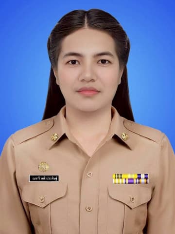 นางสาวเมธาวี แก้วประดิษฐ์