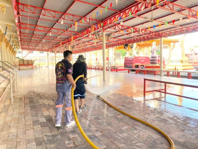 กิจกรรมบำเพ็ญประโยชน์ทำความสะอาด (Big Cleaning Day ) วัดบางรักน้อย ภาพที่ 6