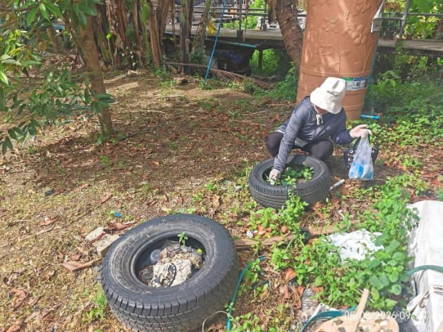 กิจกรรมรณรงค์ควบคุมและป้องกันโรคไข้เลือดออกในพื้นที่ตำบลบางรักน้อย ภาพที่ 8