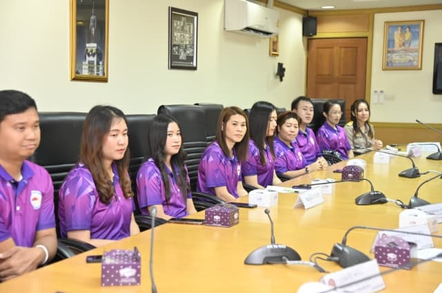 อบต.บางรักน้อย ให้การต้อนรับพนักงานโอนย้ายมารับตำแหน่งใหม่ ภาพที่ 4