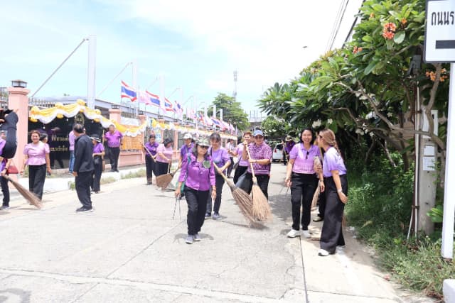 โครงการนนทบุรีน่าอยู่ เฉลิมพระเกียรติ สมเด็จพระนางเจ้าฯ พระบรมราชินี เนื่องในโอกาสวันเฉลิมพระชนมพรรษา 3 มิถุนายน 2568 Big Cleaning Day ภาพที่ 61