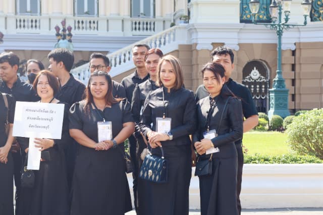 เทศบาลเมืองบางรักน้อย รวมใจน้อมรำลึกในพระมหากรุณาธิคุณ ภาพที่ 28