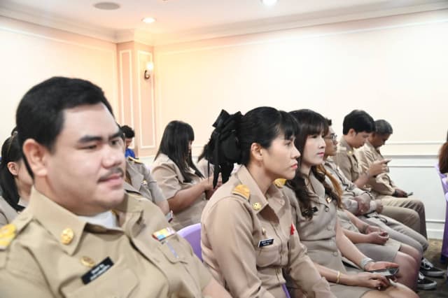 การประชุมมอบนโยบายแก่พนักงาน ภาพที่ 22