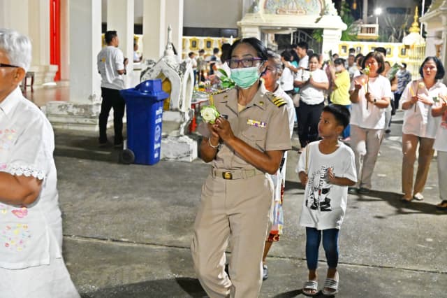 โครงการสืบสานประเพณีแห่เทียน และสวดมนต์ปฏิบัติธรรม เนื่องในวันเข้าพรรษาและวันอาสาฬหบูชา ประจำปี 2568 ภาพที่ 48