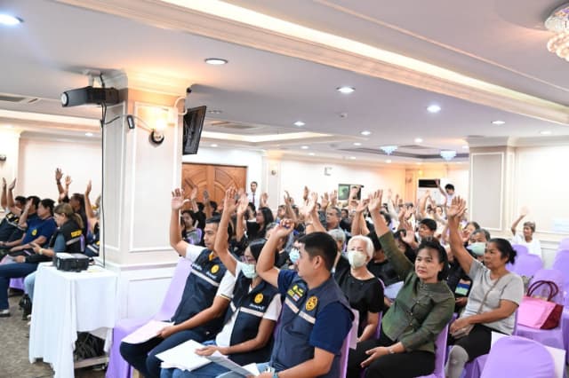 การประชุมประชาคมท้องถิ่น (ระดับชุมชน) เพื่อการจัดทำแผนพัฒนาท้องถิ่น ของเทศบาลเมืองบางรักน้อย ครั้งที่ 1/2569 หมู่ที่ 1,2,6 ภาพที่ 21