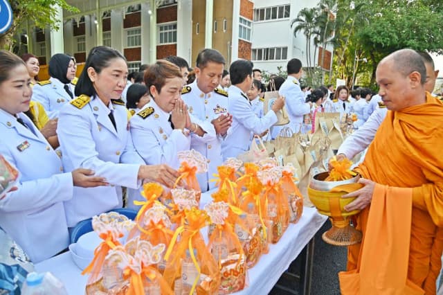 🙏กิจกรรมน้อมรำลึก "วันนวมินทรมหาราช" 🙏 ภาพที่ 9