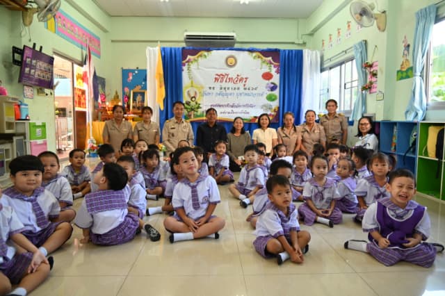 พิธีไหว้ครู ประจำปีการศึกษา 2569 ศูนย์พัฒนาเด็กเล็กในสังกัดเทศบาลเมืองบางรักน้อย ภาพที่ 29