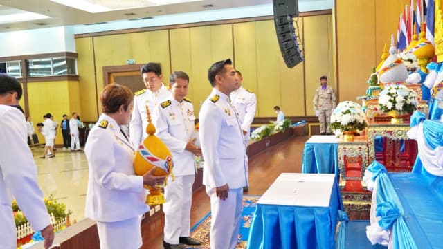 เข้าร่วมพิธีเจริญพระพุทธมนต์และทำบุญตักบาตรถวายพระราชกุศล เนื่องในโอกาสพระชนมพรรษาสมเด็จพระนางเจ้าสิริกิตติ์ พระบรมราชินีนาถ พระบรมราชชนนีพันปีหลวง วันแม่แห่งชาติ 12 สิงหาคม 2568 ภาพที่ 26