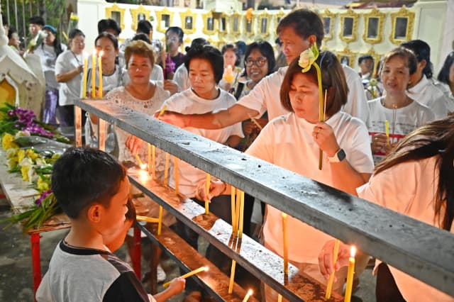 โครงการสืบสานประเพณีแห่เทียน และสวดมนต์ปฏิบัติธรรม เนื่องในวันเข้าพรรษาและวันอาสาฬหบูชา ประจำปี 2568 ภาพที่ 35