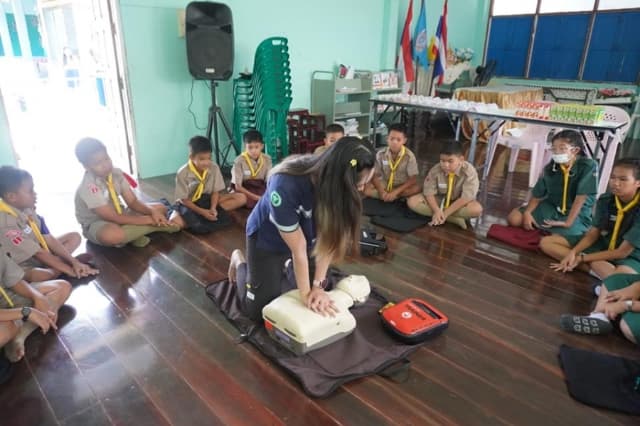 โครงการอบรมเชิงปฏิบัติการช่วยฟื้นคืนชีพขั้นพื้นฐาน ประจำปี 2566 ภาพที่ 3