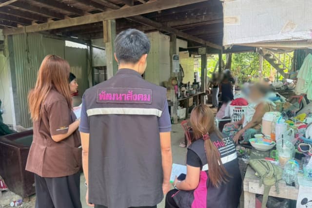 เยี่ยมบ้านติดตามการให้ความช่วยเหลือเด็กแรกเกิดในพื้นที่ ภาพที่ 12