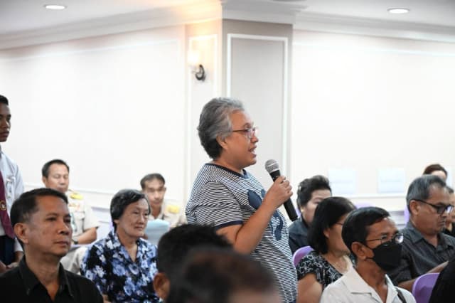 การประชุมประชาคมท้องถิ่น (ระดับชุมชน) เพื่อการจัดทำแผนพัฒนาท้องถิ่น ของเทศบาลเมืองบางรักน้อย ครั้งที่ 1/2569 หมู่ที่ 1,2,6 ภาพที่ 19
