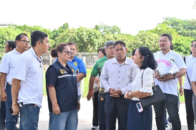 ลงพื้นที่ให้การช่วยเหลือครัวเรือนเปราะบางในเขตพื้นที่เทศบาลเมืองบางรักน้อย ภาพที่ 3
