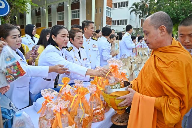 🙏กิจกรรมน้อมรำลึก "วันนวมินทรมหาราช" 🙏 ภาพที่ 14