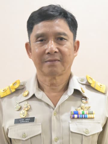 นายมานัส เดชจร