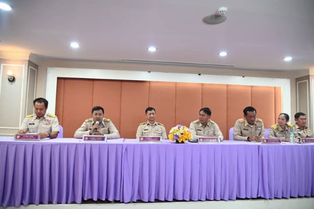 การประชุมมอบนโยบายแก่พนักงาน ภาพที่ 4