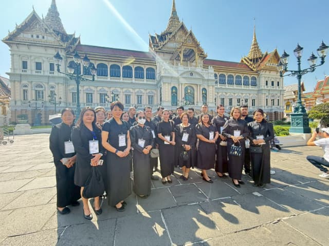 เทศบาลเมืองบางรักน้อย รวมใจน้อมรำลึกในพระมหากรุณาธิคุณ ภาพที่ 4