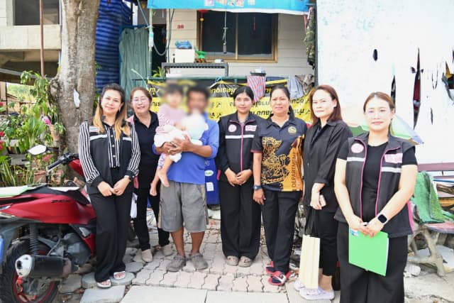 เยี่ยมบ้านติดตามการให้ความช่วยเหลือเด็กแรกเกิดในพื้นที่ ภาพที่ 4