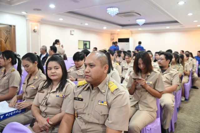 การประชุมมอบนโยบายแก่พนักงาน ภาพที่ 25
