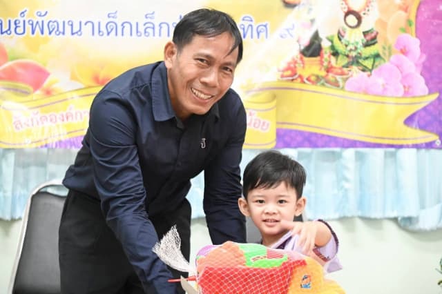 พิธีไหว้ครู ประจำปีการศึกษา 2569 ศูนย์พัฒนาเด็กเล็กในสังกัดเทศบาลเมืองบางรักน้อย ภาพที่ 15