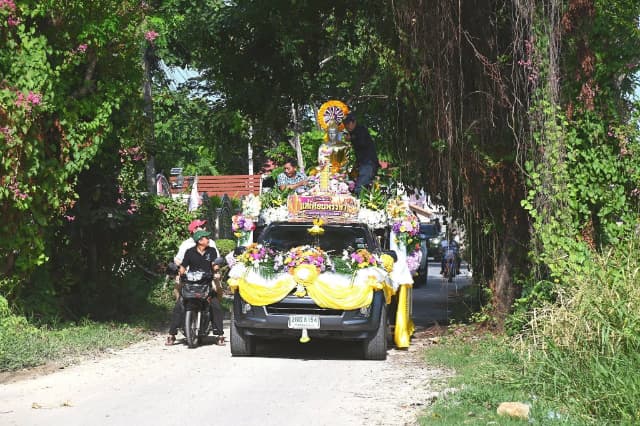 โครงการจัดงานสืบสานประเพณีแห่เทียนพรรษา และสวดมนต์ปฏิบัติธรรม เนื่องในวันอาสาฬหบูชา และวันเข้าพรรษา ประจำปี 2569 ภาพที่ 40