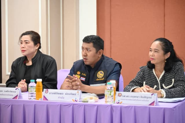 การประชุมประชาคมท้องถิ่น (ระดับชุมชน) เพื่อการจัดทำแผนพัฒนาท้องถิ่น ของเทศบาลเมืองบางรักน้อย ครั้งที่ 2/2569 หมู่ที่ 3 ภาพที่ 19