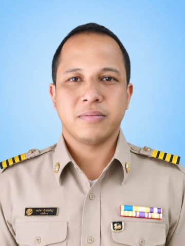 นายชยพล แก้วประดิษฐ์