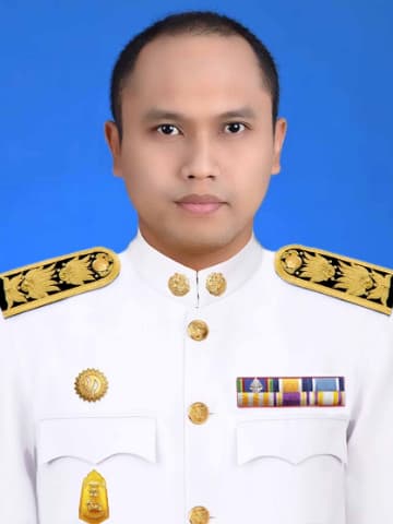นายศุภวิชญ์ คงเรือง