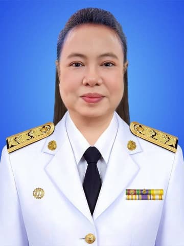 นางสาวเสาวลักษณ์ เทียมหงษ์