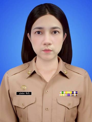 นางสาวอุรัตถ์พร ชื่นจิ๋ว