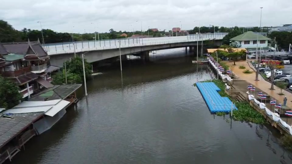 ลำน้ำและสะพานในพื้นที่